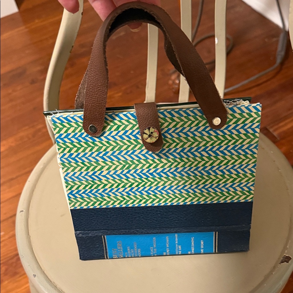 Readers Digest book cover Chevron Patterned Mini Bag with Brown Leather Handles